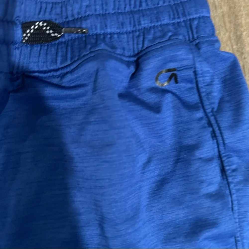 {preloved} Bundle of Boy’s GAP Fit Works Kids Shorts - Blue and Orange - Picture 7 of 10